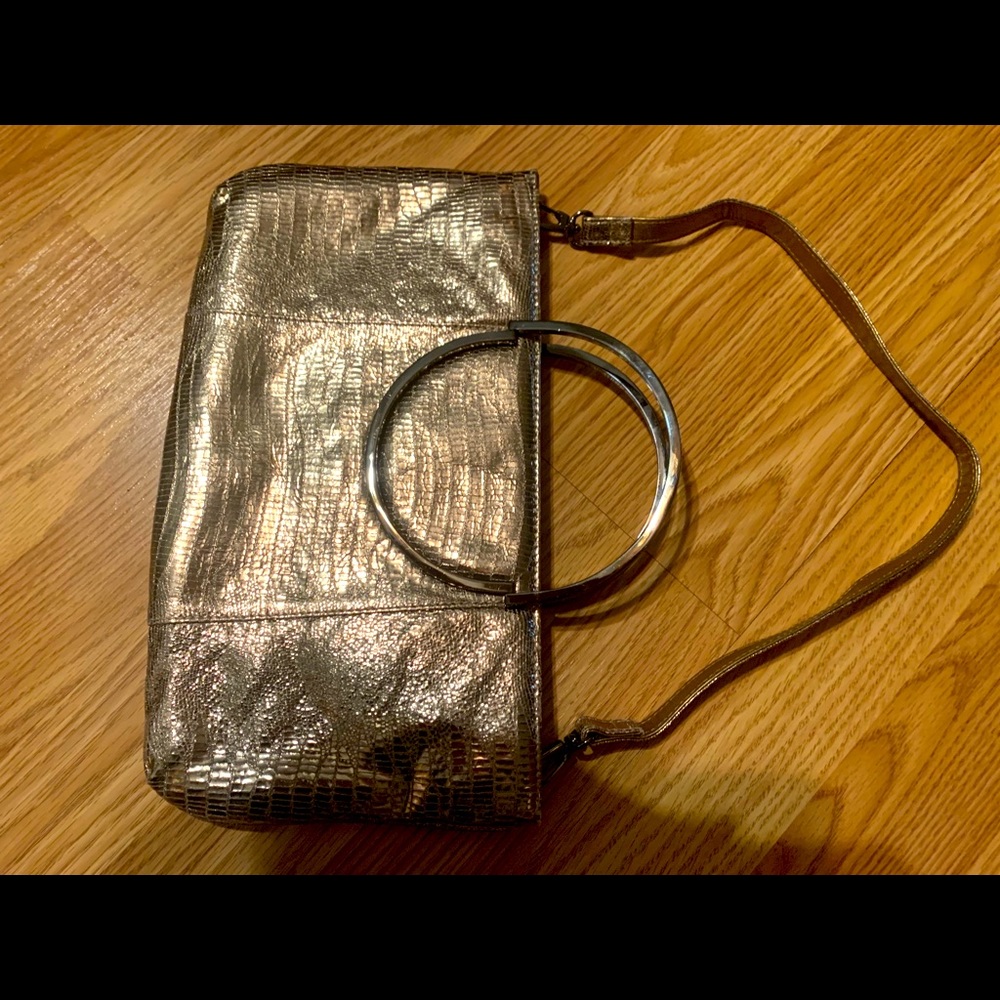 Lodi’s Clutch with strap